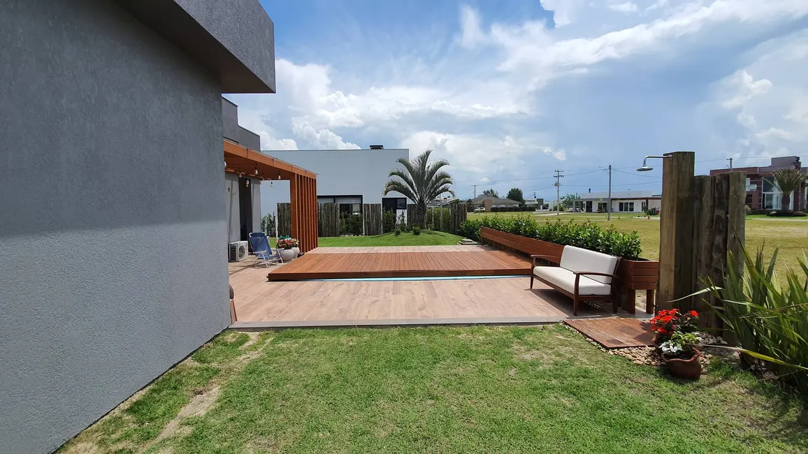 Foto 2 de Casa com 3 quartos à venda, 646m2 em Osorio - RS