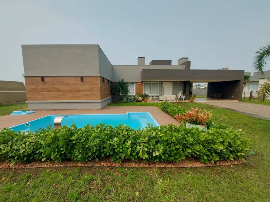 Foto 2 de Casa com 4 quartos à venda, 600m2 em Osorio - RS