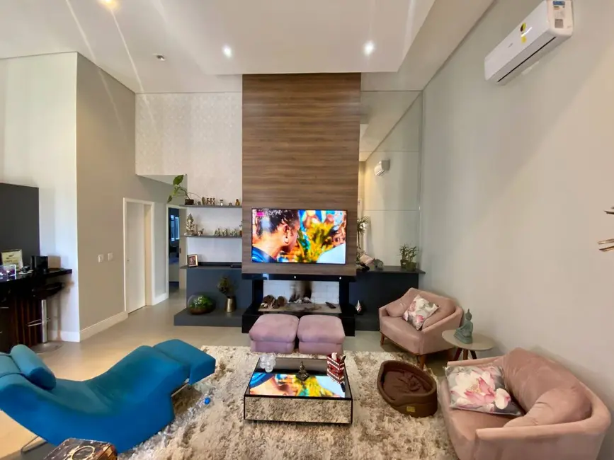 Foto 6 de Casa com 4 quartos à venda em Xangri-lá - RS