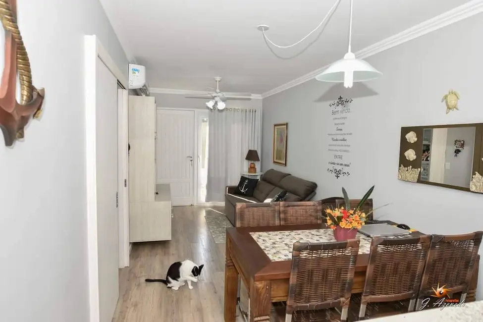 Casa com 3 quartos à venda, 70m2 em Xangri-lá - RS - imagem 3 Foto 3 de Casa com 3 quartos à venda, 70m2 em Xangri-lá - RS