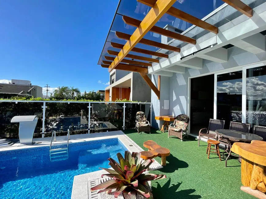 Foto 7 de Casa com 4 quartos à venda em Xangri-lá - RS