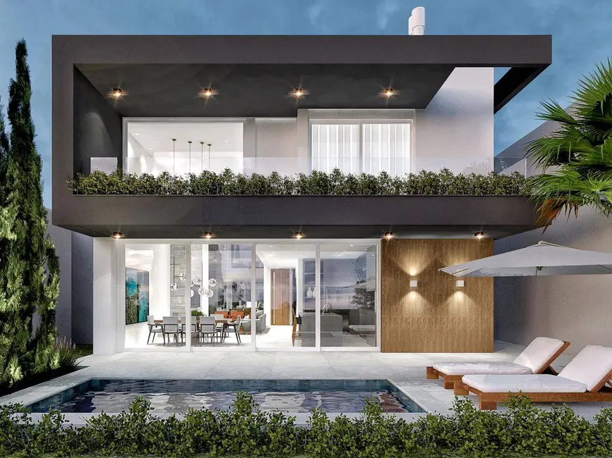 Foto 1 de Casa com 4 quartos à venda, 308m2 em Xangri-lá - RS