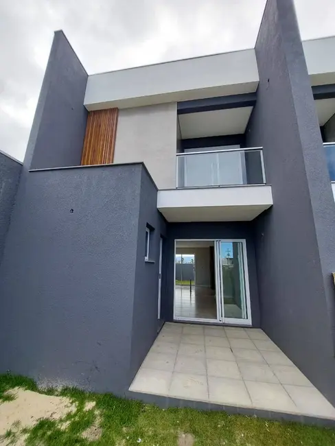 Casa com 2 quartos à venda, 100m2 em Centro, Xangri-lá - RS - imagem 1 Foto 1 de Casa com 2 quartos à venda, 100m2 em Centro, Xangri-lá - RS