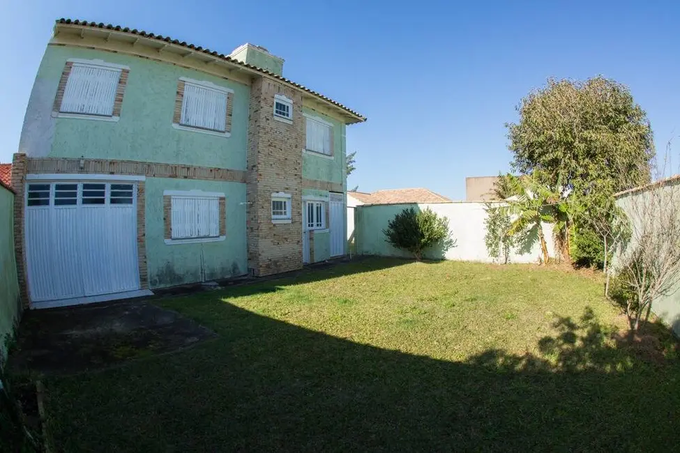 Casa com 3 quartos à venda em Xangri-lá - RS - imagem 2 Foto 2 de Casa com 3 quartos à venda em Xangri-lá - RS