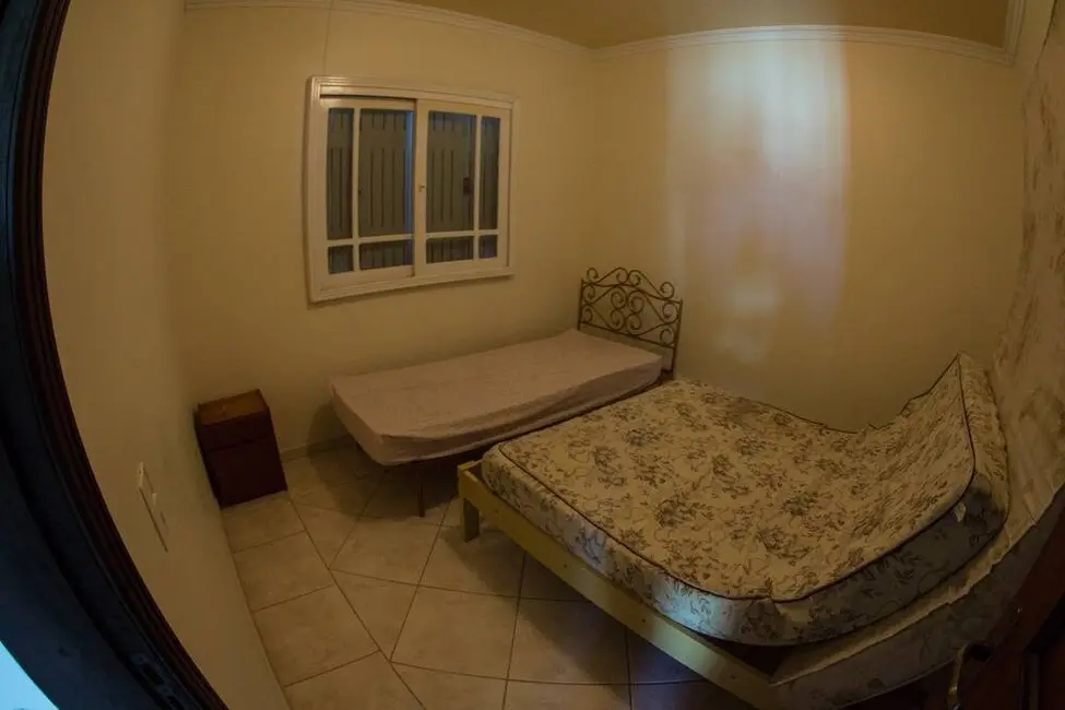 Casa com 3 quartos à venda em Xangri-lá - RS - imagem 4 Foto 4 de Casa com 3 quartos à venda em Xangri-lá - RS