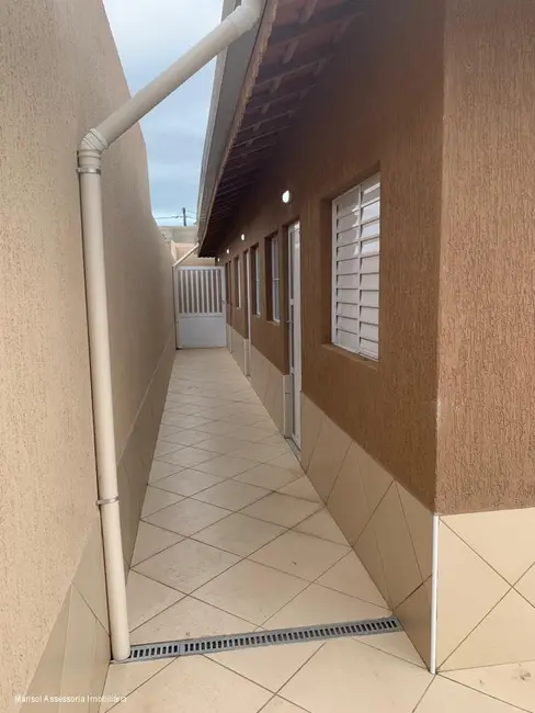 Foto 3 de Casa com 1 quarto à venda, 50m2 em Ribeirópolis, Praia Grande - SP