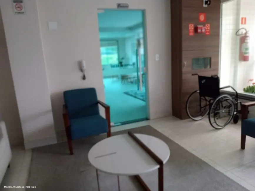 Foto 2 de Apartamento com 2 quartos à venda em Mongagua - SP