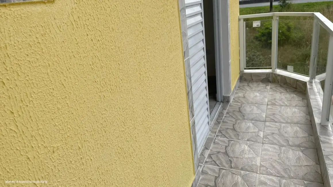 Foto 1 de Casa com 2 quartos à venda, 65m2 em Itanhaem - SP