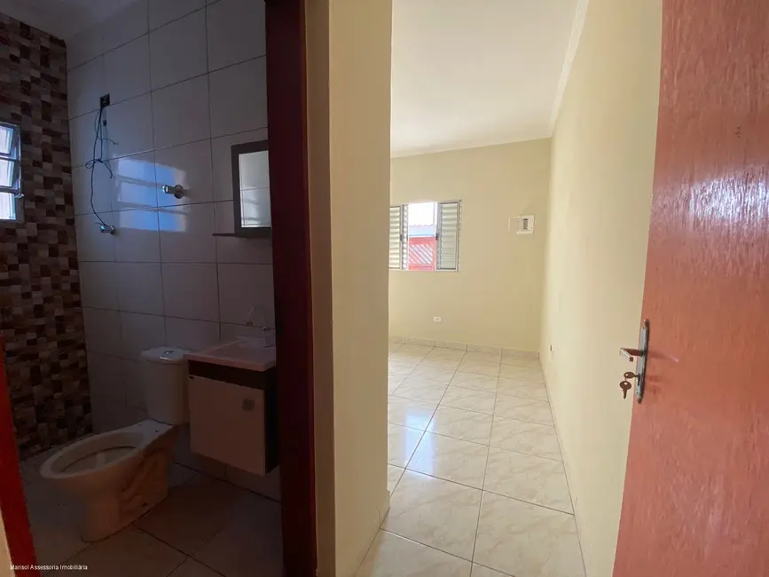 Foto 2 de Casa com 2 quartos à venda, 65m2 em Mongagua - SP