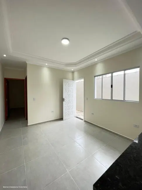 Foto 2 de Casa com 2 quartos à venda, 84m2 em Mongagua - SP