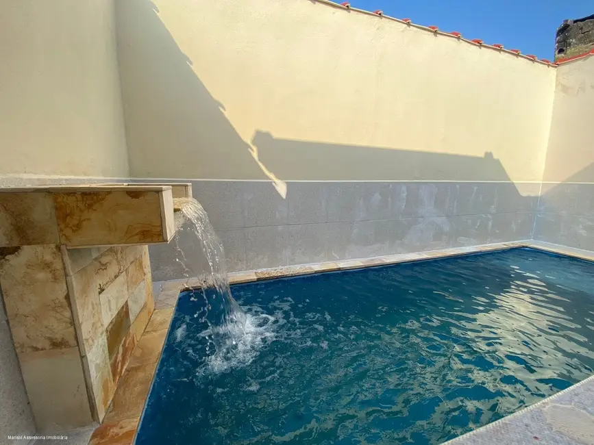 Foto 9 de Casa com 2 quartos à venda, 65m2 em Mongagua - SP