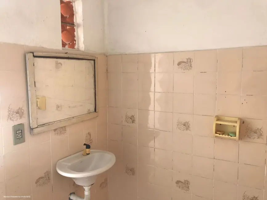 Foto 4 de Casa com 1 quarto à venda, 90m2 em Mongagua - SP