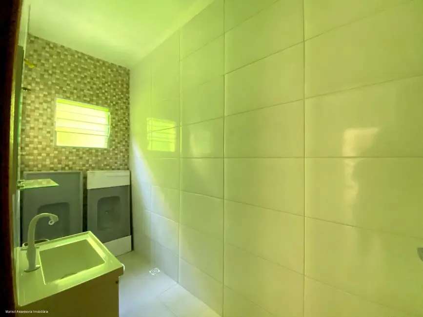 Foto 7 de Casa com 2 quartos à venda, 70m2 em Mongagua - SP