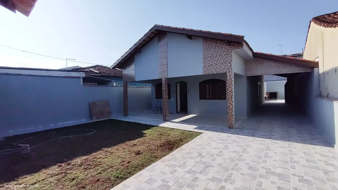 Foto 1 de Casa com 2 quartos à venda, 65m2 em Mongagua - SP