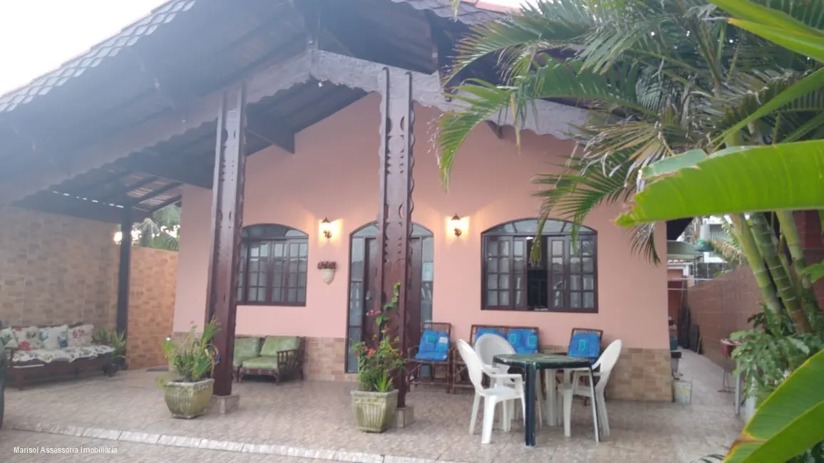 Foto 4 de Casa com 3 quartos à venda em Mongagua - SP