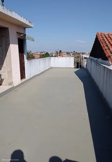 Foto 9 de Casa com 2 quartos à venda, 80m2 em Mongagua - SP