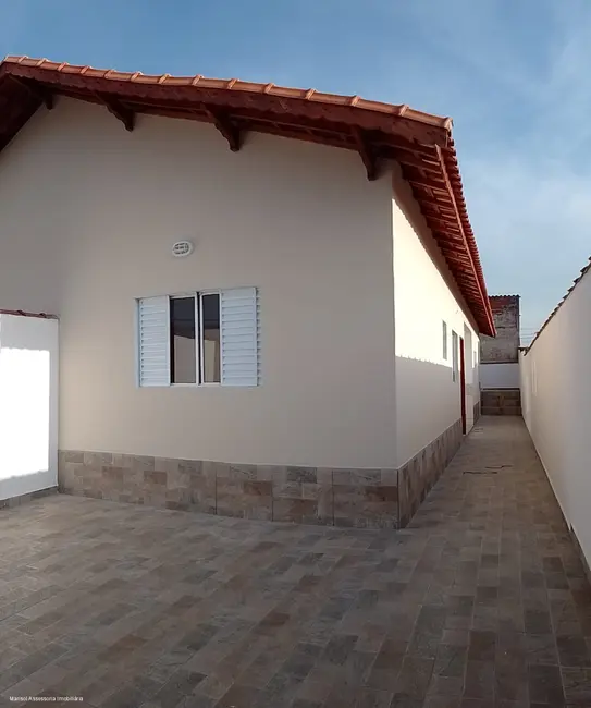 Foto 5 de Casa com 2 quartos à venda em Mongagua - SP