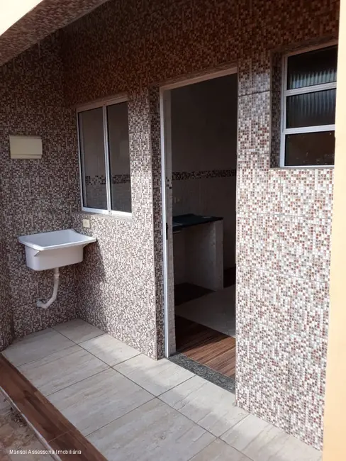 Foto 8 de Casa com 2 quartos à venda em Mongagua - SP