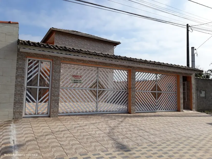 Foto 1 de Casa com 2 quartos à venda em Mongagua - SP