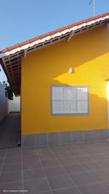 Casa com 3 quartos à venda, 90m2 em Agenor de Campos, Mongagua - SP - imagem 4 Foto 4 de Casa com 3 quartos à venda, 90m2 em Agenor de Campos, Mongagua - SP