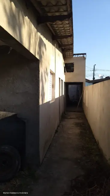 Foto 8 de Casa com 2 quartos à venda, 60m2 em Mongagua - SP