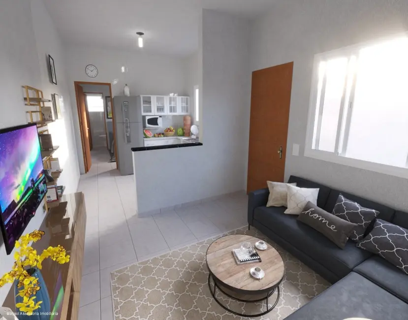 Foto 2 de Casa com 2 quartos à venda, 62m2 em Mongagua - SP