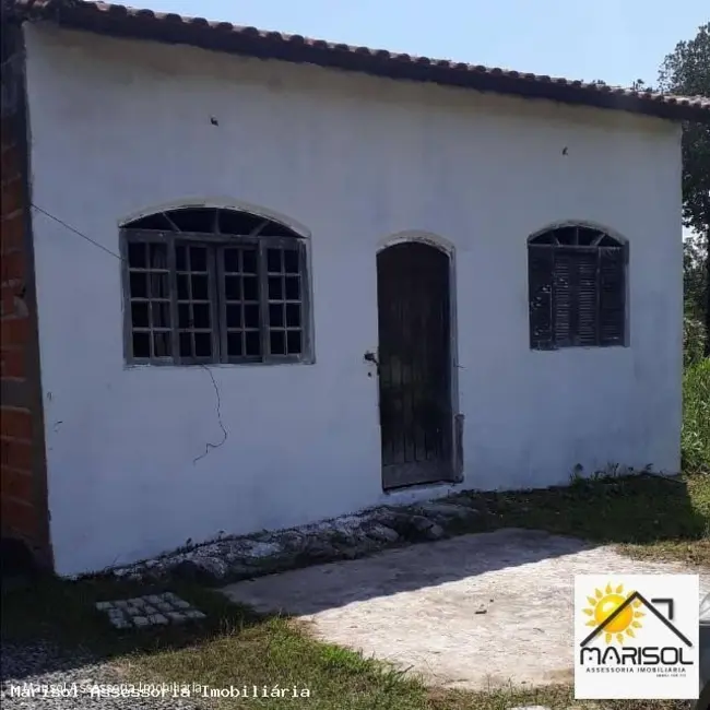 Foto 2 de Casa com 2 quartos à venda, 64m2 em Mongagua - SP