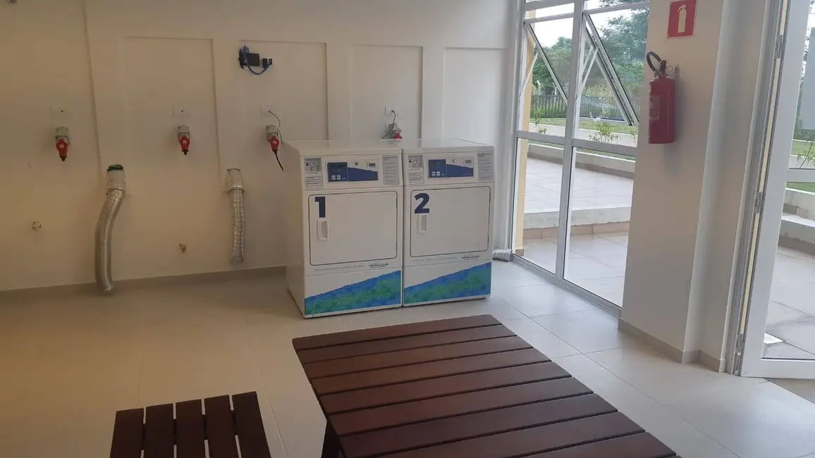 Apartamento com 2 quartos à venda, 50m2 em Curitiba - PR - imagem 9 Foto 9 de Apartamento com 2 quartos à venda, 50m2 em Curitiba - PR