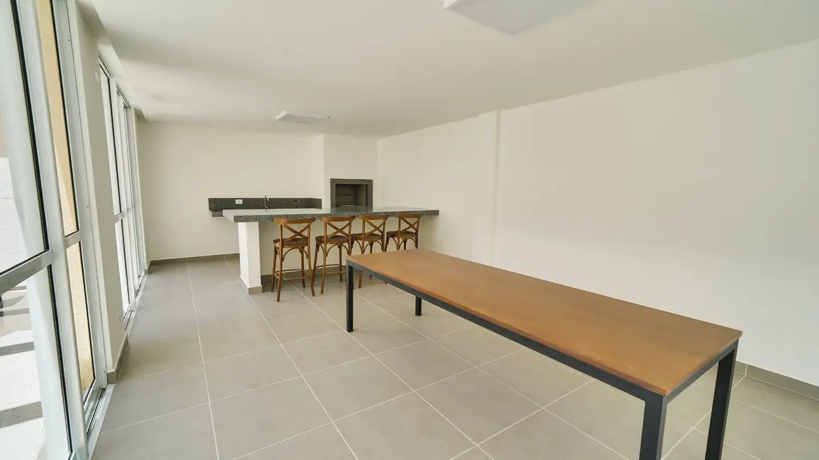 Apartamento com 2 quartos à venda, 50m2 em Curitiba - PR - imagem 5 Foto 5 de Apartamento com 2 quartos à venda, 50m2 em Curitiba - PR