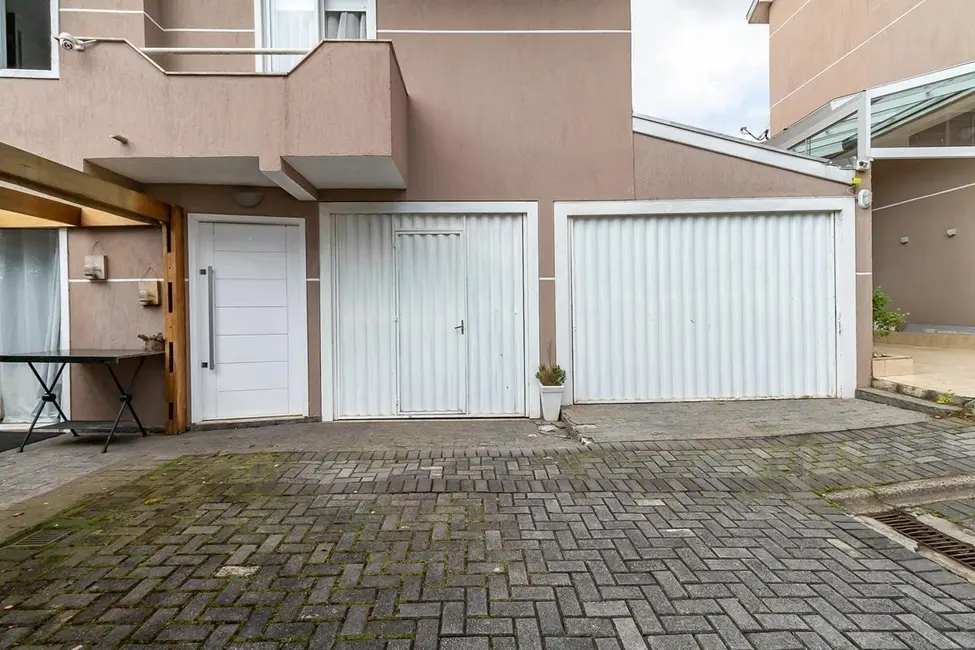 Foto 3 de Casa de Condomínio com 3 quartos à venda, 182m2 em Capão Raso, Curitiba - PR