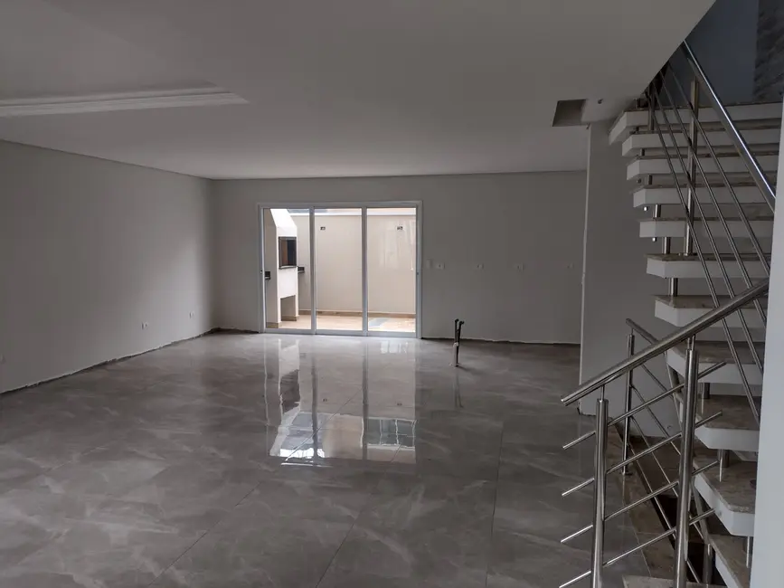 Foto 2 de Casa de Condomínio com 3 quartos à venda, 210m2 em Pinheirinho, Curitiba - PR