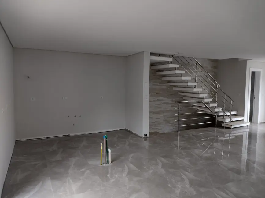 Foto 6 de Casa de Condomínio com 3 quartos à venda, 210m2 em Pinheirinho, Curitiba - PR