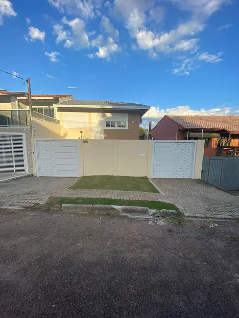 Foto 1 de Casa com 3 quartos à venda, 130m2 em Pinheirinho, Curitiba - PR