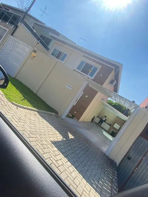 Foto 2 de Casa com 3 quartos à venda, 130m2 em Pinheirinho, Curitiba - PR