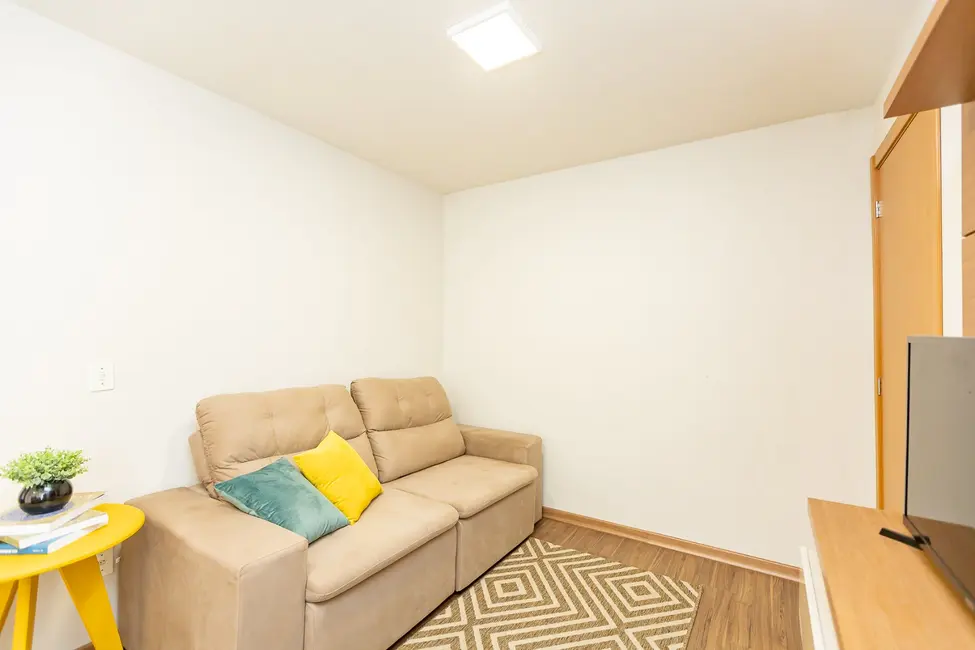 Apartamento com 2 quartos à venda, 40m2 em Pinheirinho, Curitiba - PR - imagem 8 Foto 8 de Apartamento com 2 quartos à venda, 40m2 em Pinheirinho, Curitiba - PR