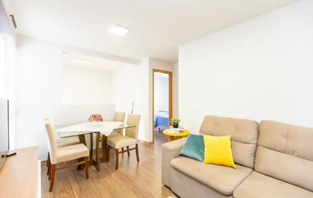 Foto 7 de Apartamento com 2 quartos à venda, 40m2 em Pinheirinho, Curitiba - PR