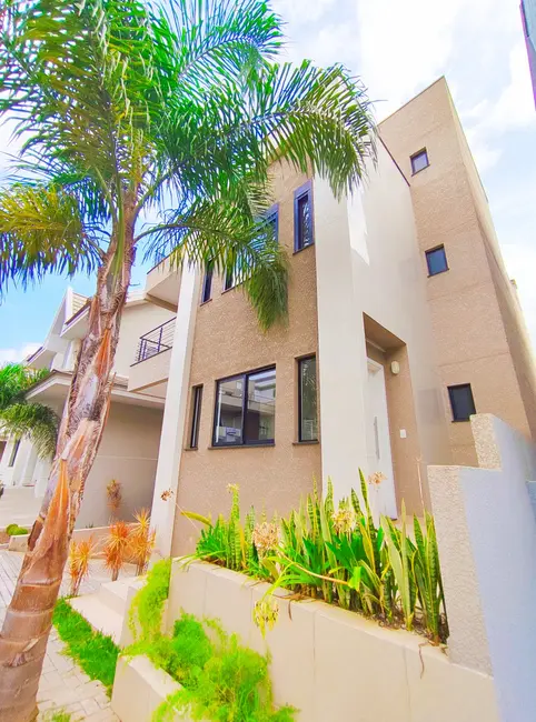 Casa com 5 quartos à venda, 145m2 em Campo Comprido, Curitiba - PR - imagem 7 Foto 7 de Casa com 5 quartos à venda, 145m2 em Campo Comprido, Curitiba - PR