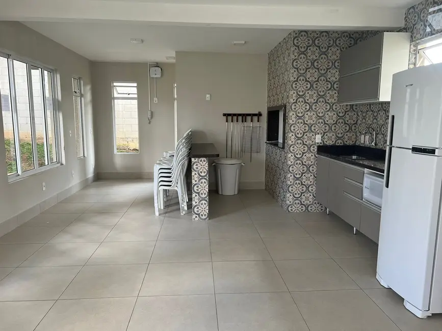 Foto 4 de Casa com 3 quartos à venda, 132m2 em Pinheirinho, Curitiba - PR