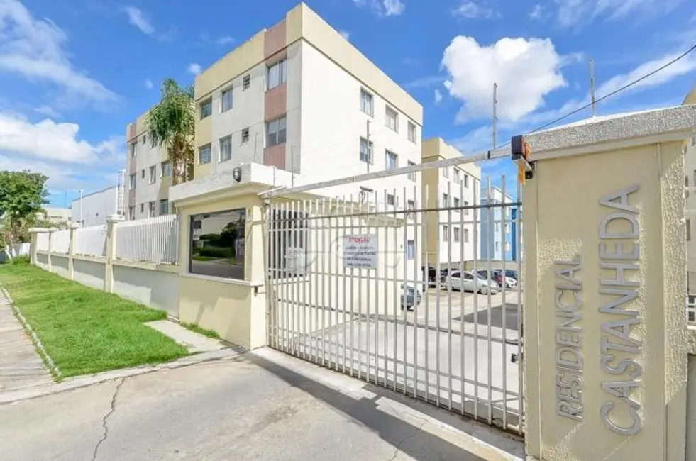 Foto 1 de Apartamento com 3 quartos à venda, 54m2 em Capão Raso, Curitiba - PR