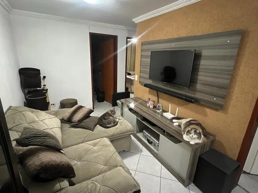 Foto 2 de Apartamento com 3 quartos à venda, 54m2 em Capão Raso, Curitiba - PR