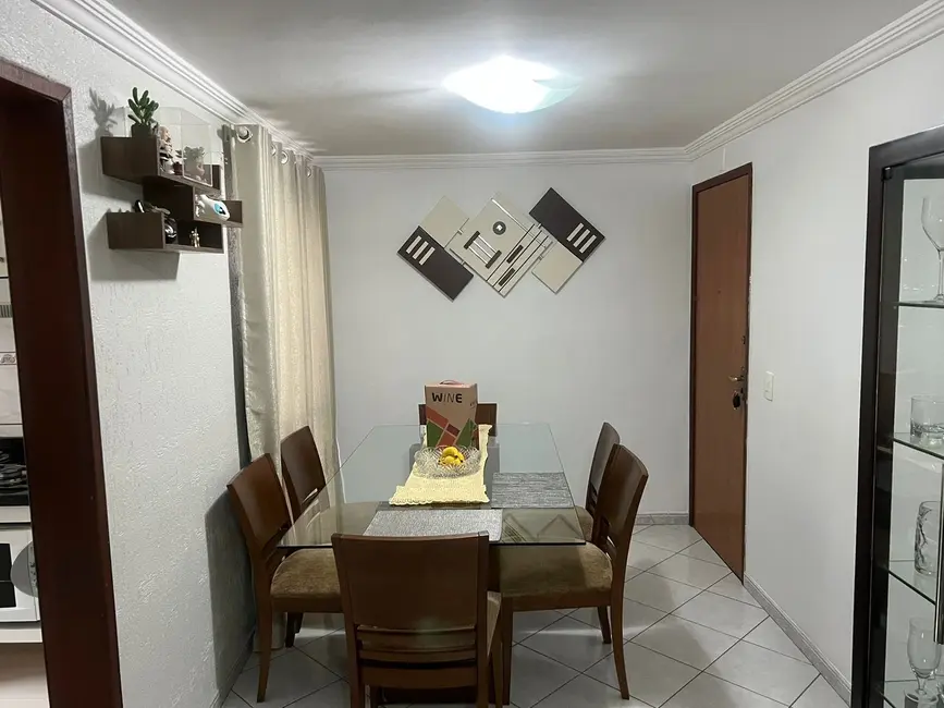 Apartamento com 3 quartos à venda, 54m2 em Capão Raso, Curitiba - PR - imagem 7 Foto 7 de Apartamento com 3 quartos à venda, 54m2 em Capão Raso, Curitiba - PR