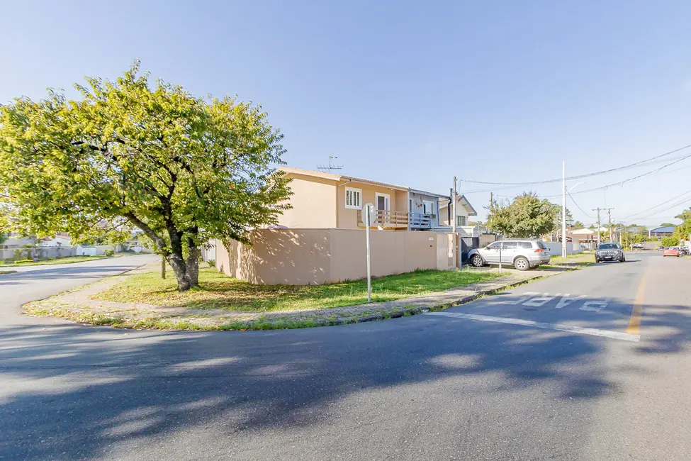 Casa com 3 quartos à venda, 184m2 em Boa Vista, Curitiba - PR - imagem 4 Foto 4 de Casa com 3 quartos à venda, 184m2 em Boa Vista, Curitiba - PR