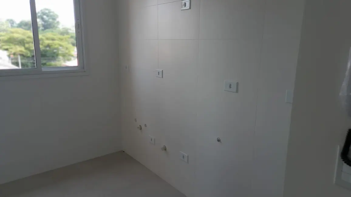 Apartamento com 2 quartos à venda, 60m2 em Fanny, Curitiba - PR - imagem 5 Foto 5 de Apartamento com 2 quartos à venda, 60m2 em Fanny, Curitiba - PR