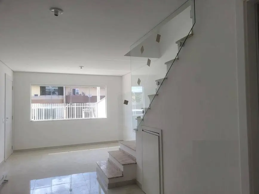 Casa com 3 quartos à venda, 115m2 em Fanny, Curitiba - PR - imagem 4 Foto 4 de Casa com 3 quartos à venda, 115m2 em Fanny, Curitiba - PR