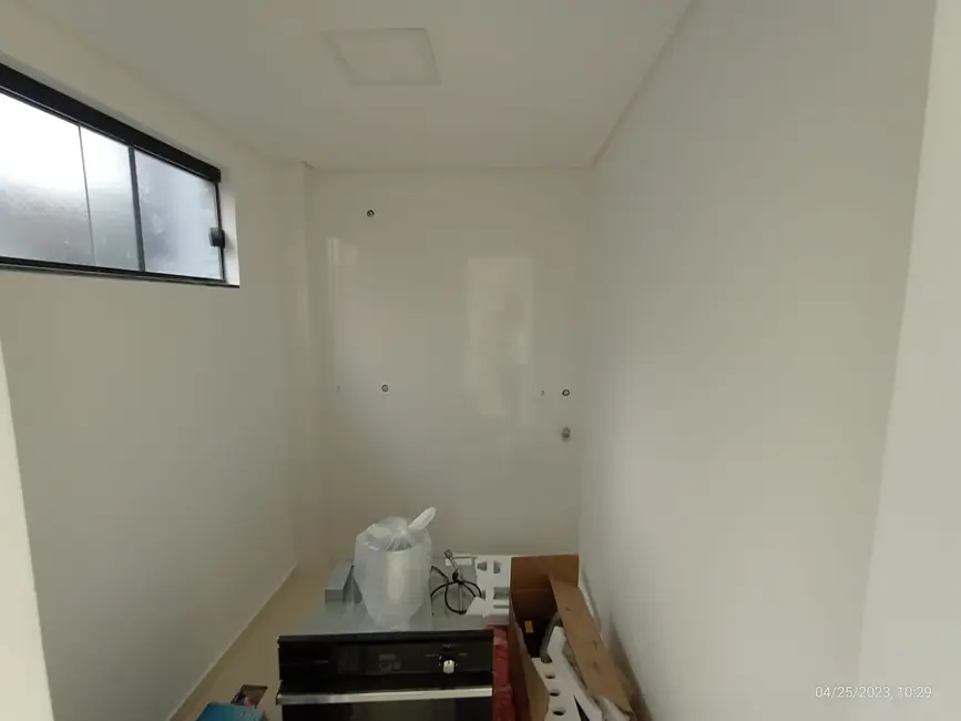 Foto 9 de Casa com 3 quartos à venda, 110m2 em Pinheirinho, Curitiba - PR