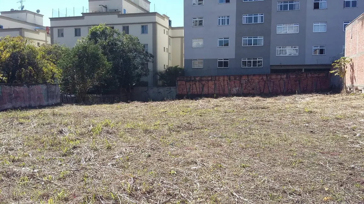 Foto 10 de Terreno / Lote à venda em Portão, Curitiba - PR