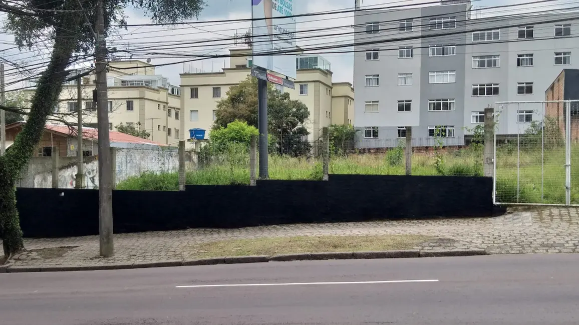 Foto 2 de Terreno / Lote à venda em Portão, Curitiba - PR