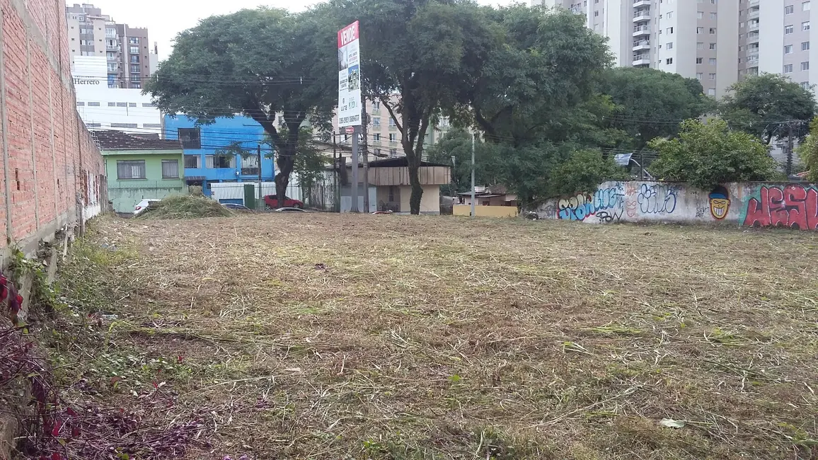 Foto 15 de Terreno / Lote à venda em Portão, Curitiba - PR
