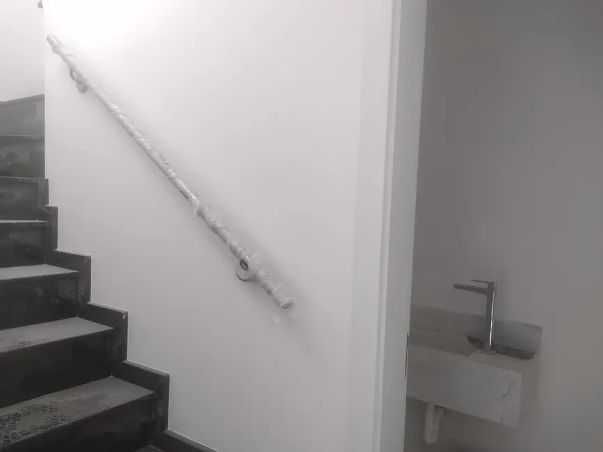 Foto 7 de Casa com 3 quartos à venda, 166m2 em Água Verde, Curitiba - PR