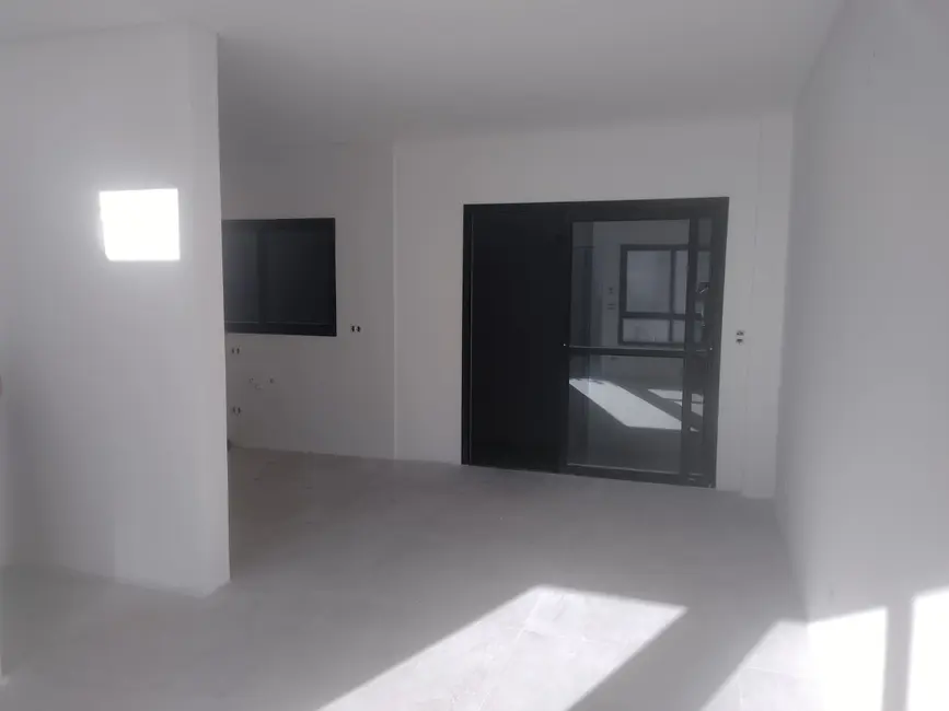 Foto 4 de Casa com 3 quartos à venda, 166m2 em Água Verde, Curitiba - PR